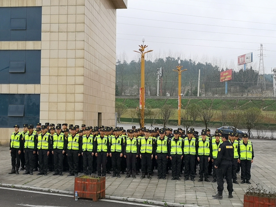1304741799_副本.jpg