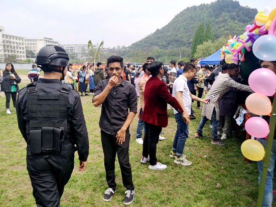 1115941069_副本.jpg